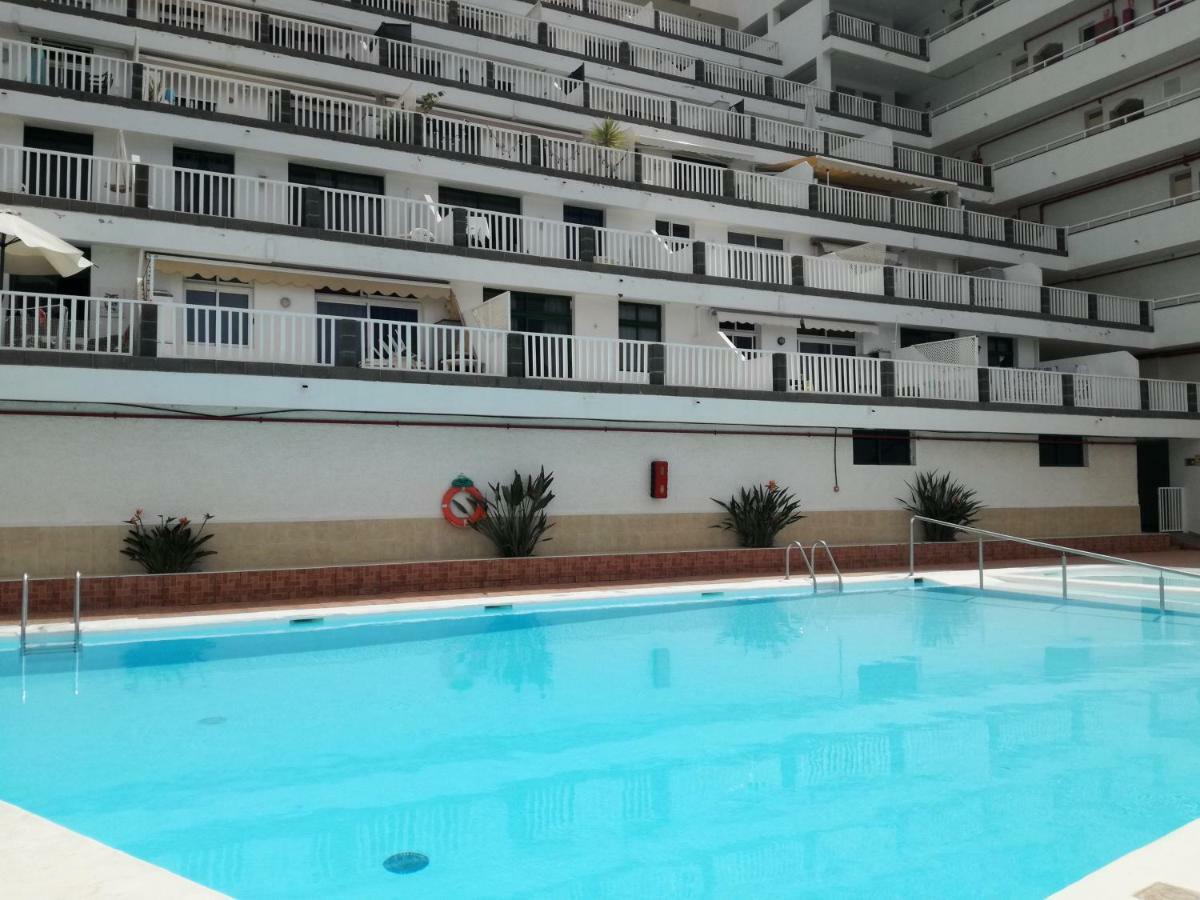 Appartement With Terrace Facing *