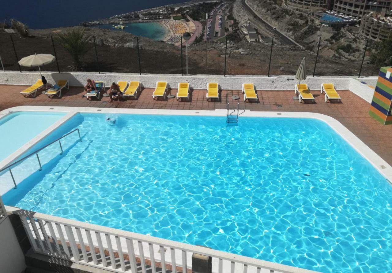 Apartamento With Terrace Facing *